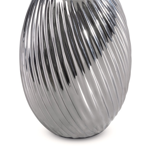 Keramická dekoratívna lampa Jolie zdobená reliéfnym vzorom - strieborná