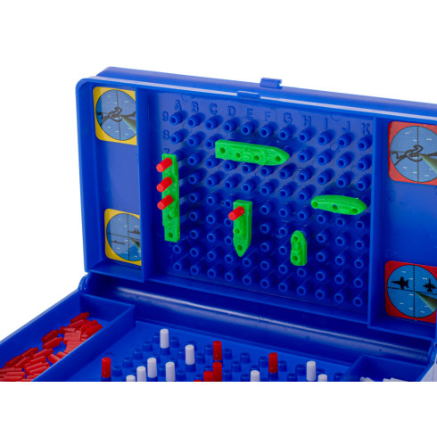 Logická hra s námornou bojovou loďou