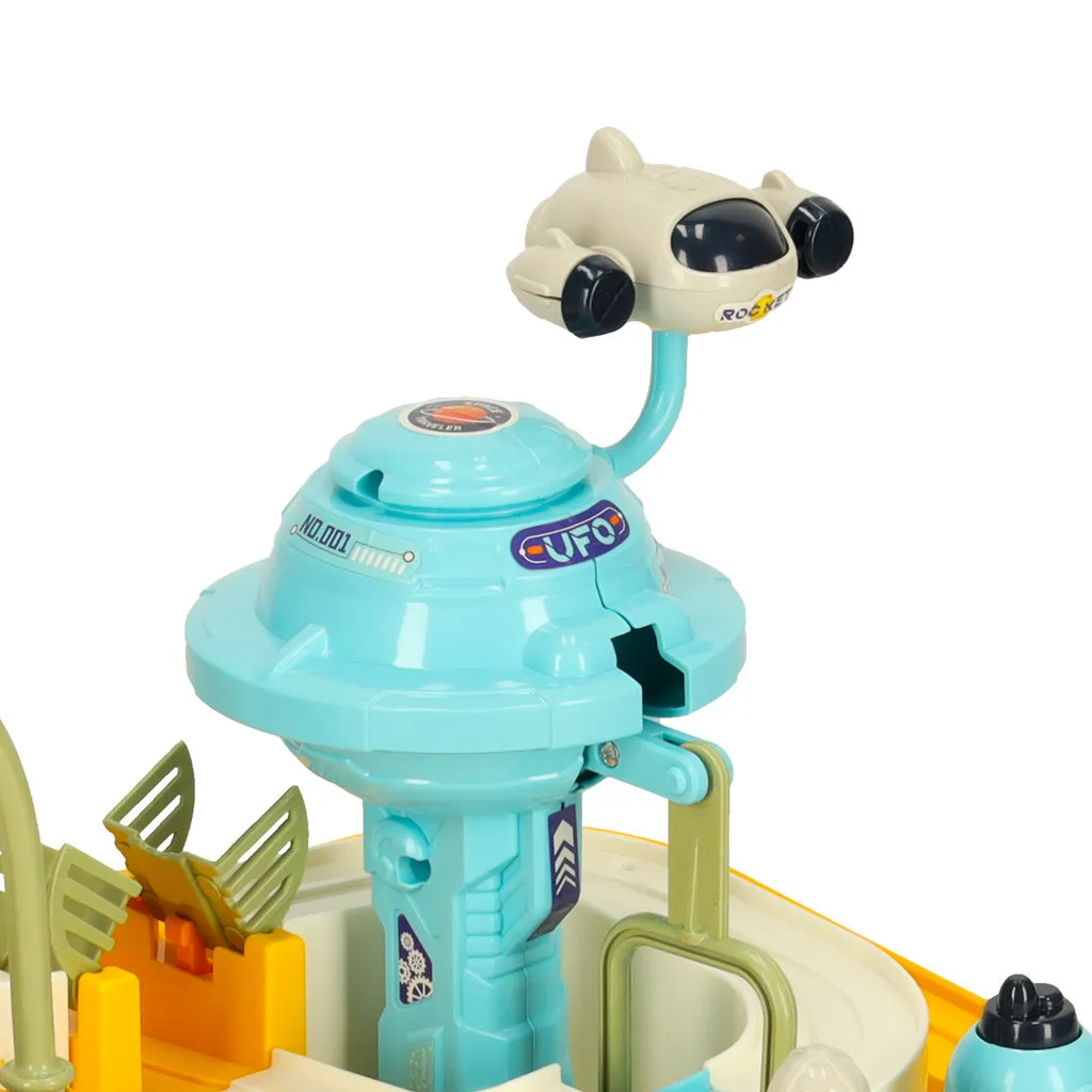 Parkovacia garáž s 3-poschodovým výťahom Space Adventure 2v1