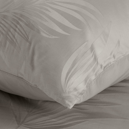 Obliečky 160x200 cm bavlnené saténové s rastlinným vzorom šedobéžové