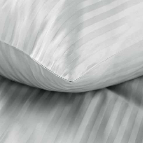 Obliečky 160x200 cm saténové pruhované svetlosivé