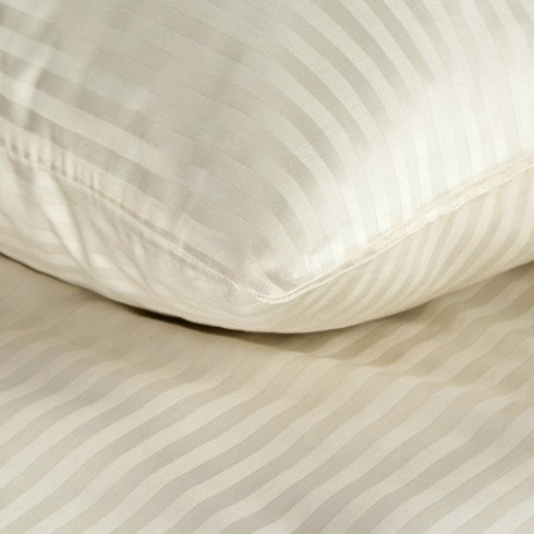 Obliečky 220x200 cm bavlnené saténové krémové s pruhovaným vzorom