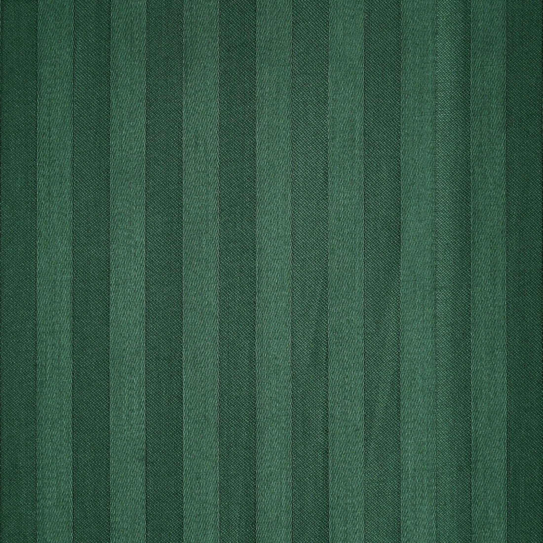 Obliečky 220x200 cm bavlnené saténové tmavozelené v prúžkoch