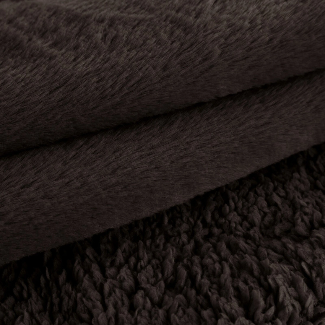 Oboustranný přehoz 170x210 cm tmavě hnědý