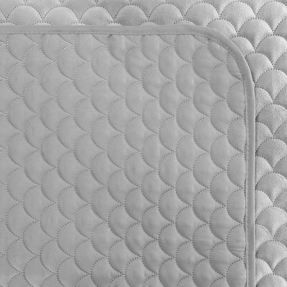 Prehoz 170x210 cm s motívom rybej šupiny, strieborný