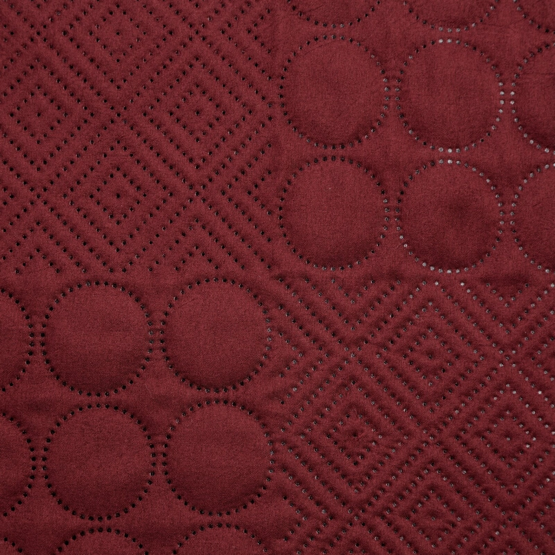 Prehoz 220x240 cm mikrovláknový s geometrickým motívom, bordový