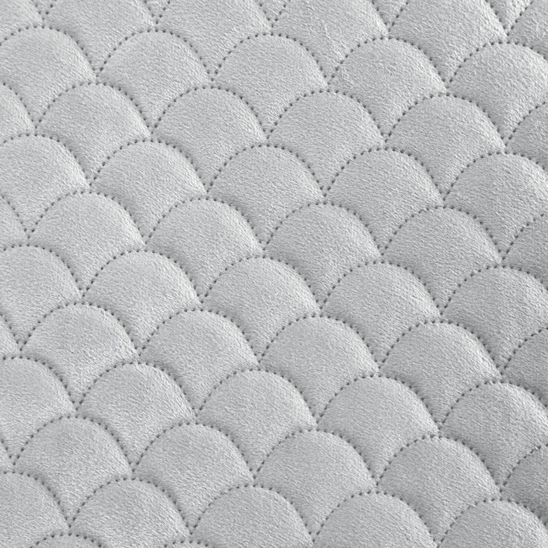 Prehoz na kreslo 70x160 cm s motívom rybej šupiny, strieborný