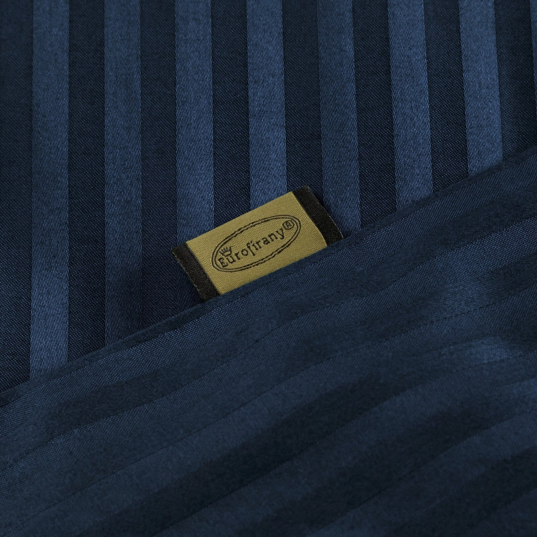 Set obliečok 220x200 cm saténové prúžkované tmavomodré