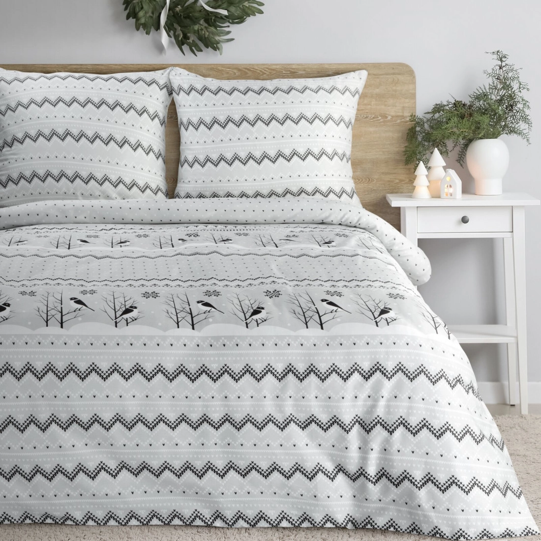 Vianočné obliečky 140x200 cm saténové, biele a oceľové