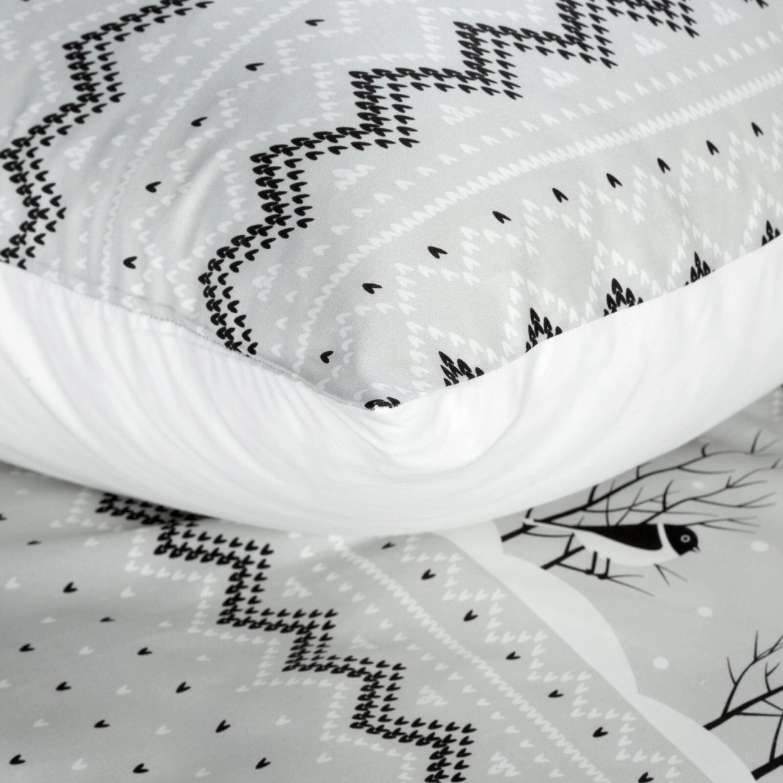 Vianočné obliečky 140x200 cm saténové, biele a oceľové