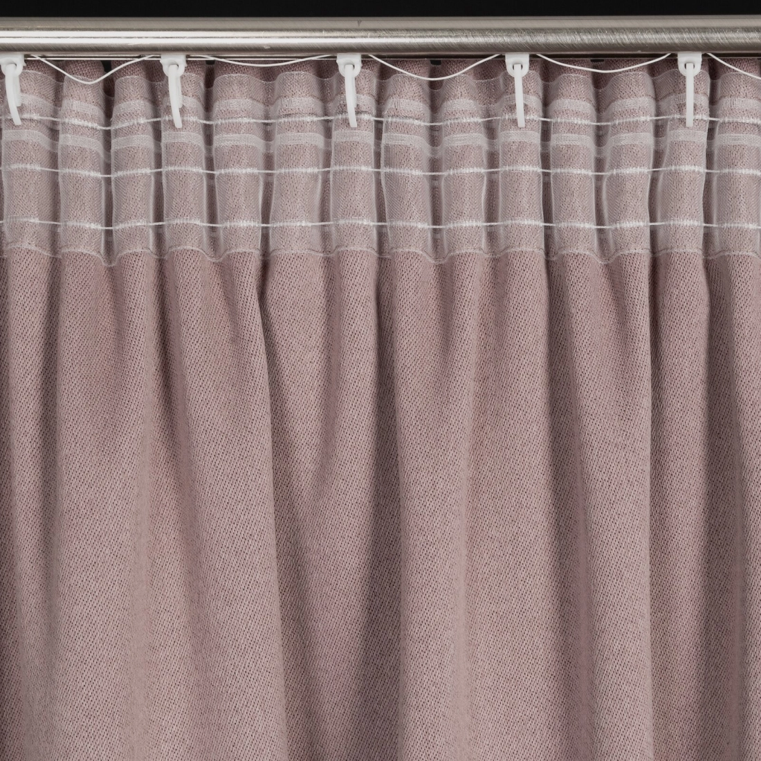 Záves 130x300 cm zatemňujúci pudrovo ružový na riasiacu pásku CARLO