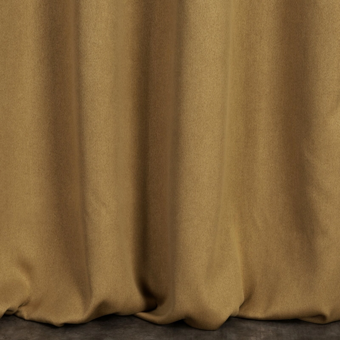 Záves 130x300 cm zatemňujúci štruktúrovaný medový na riasiacu pásku CARLO