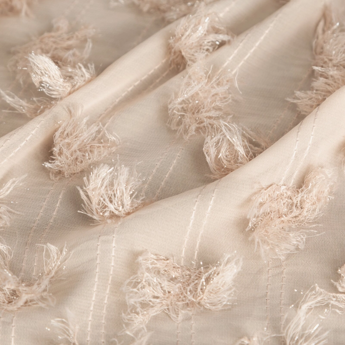 Záves 135x250 cm béžový šifónový na kovové krúžky AURELIA Eva Minge