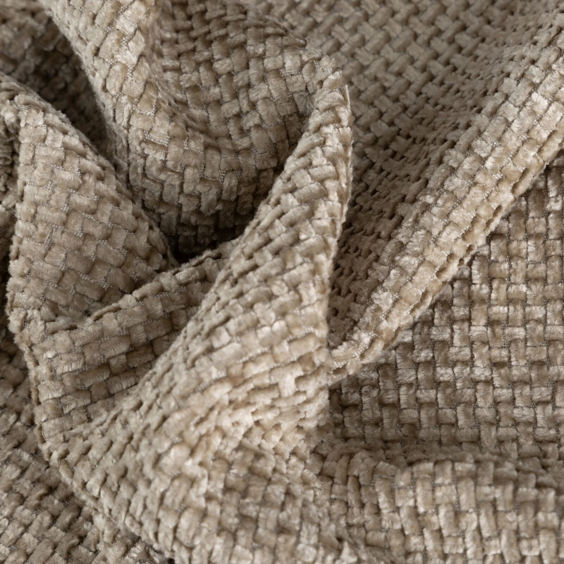 Záves 135x250 cm béžový szenilový na kovové krúžky ALETA