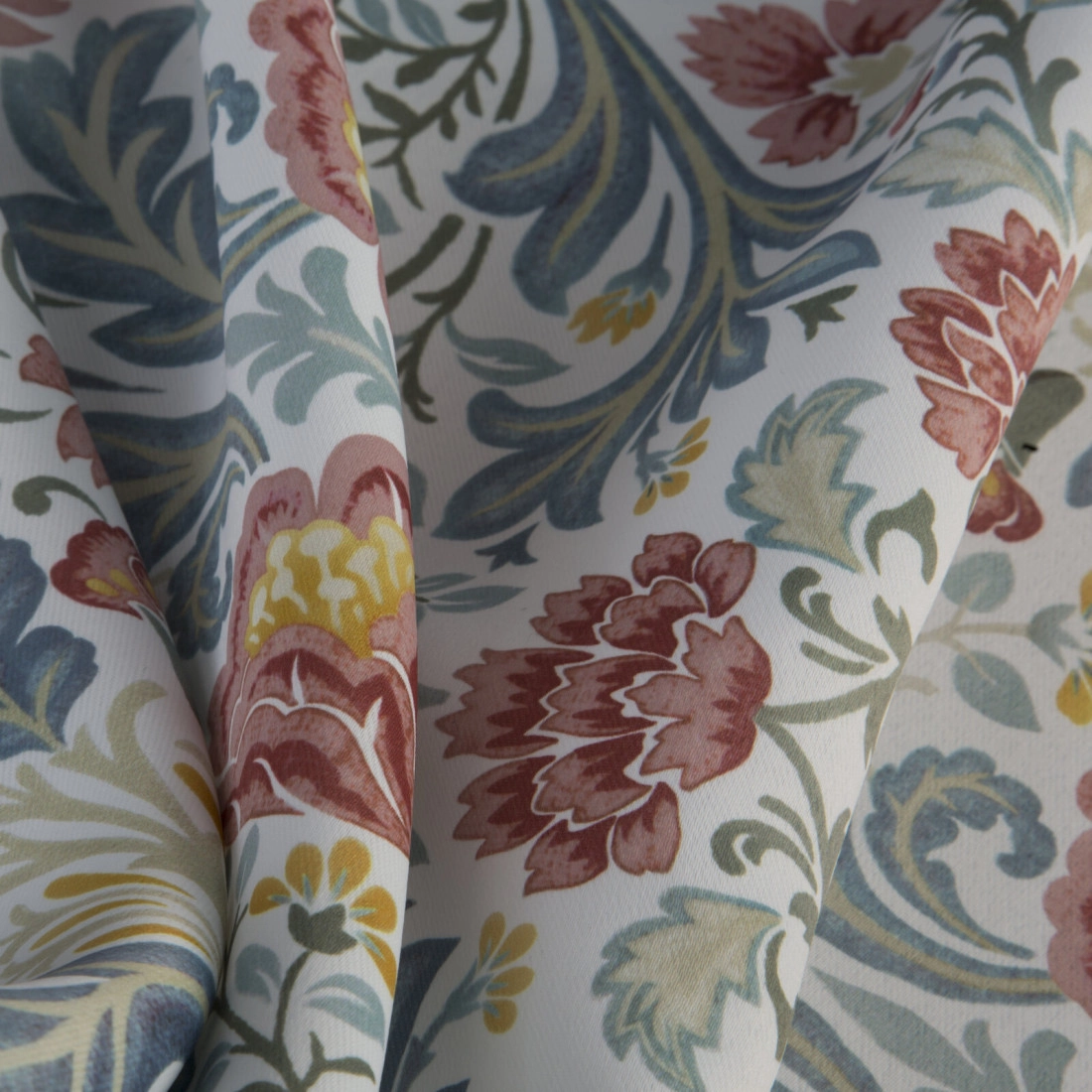 Záves 135x250 cm biely bordový na kovové krúžky ASHLEY