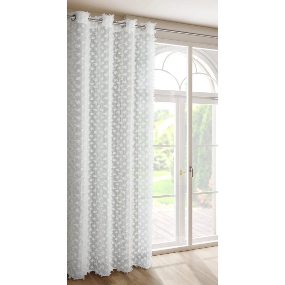 Záves 135x250 cm biely šifónový na kovové krúžky AURELIA Eva Minge