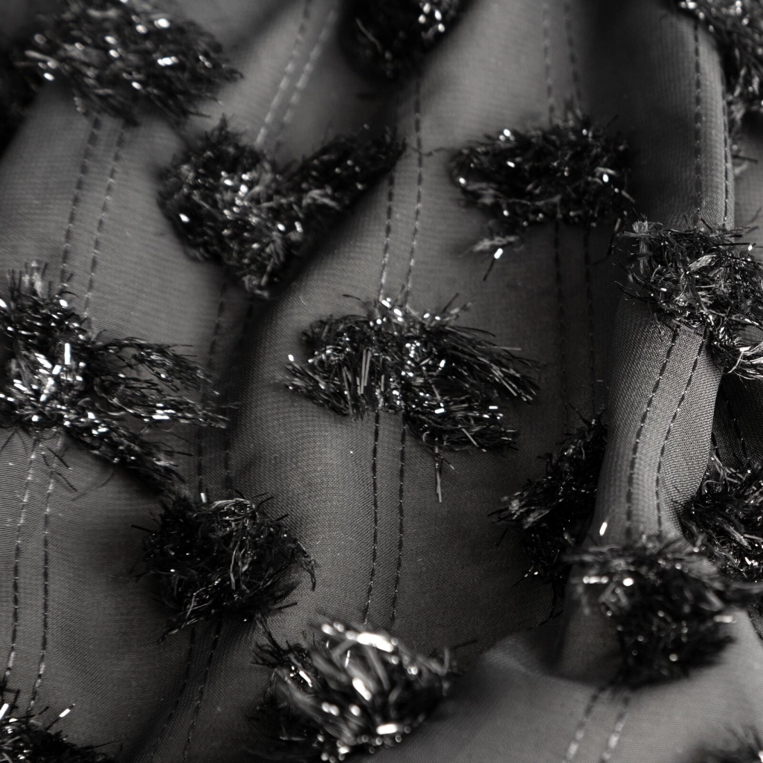 Záves 135x250 cm čierny šifónový na kovové krúžky AURELIA Eva Minge