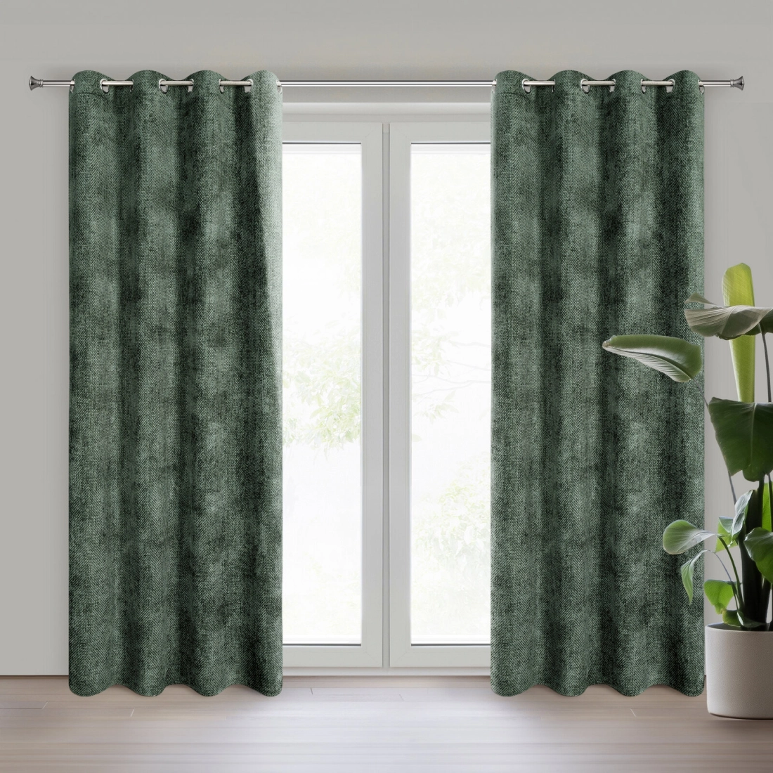 Záves 135x250 cm szenilový tmavozelený na kovové krúžky ALETA