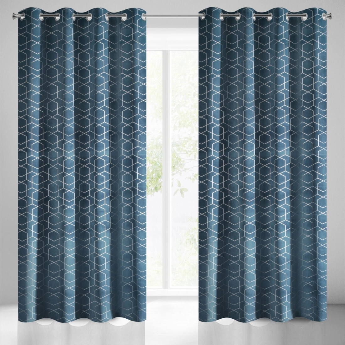 Záves 135x250 cm zamatový granátový, strieborný na kovové krúžky MANDI