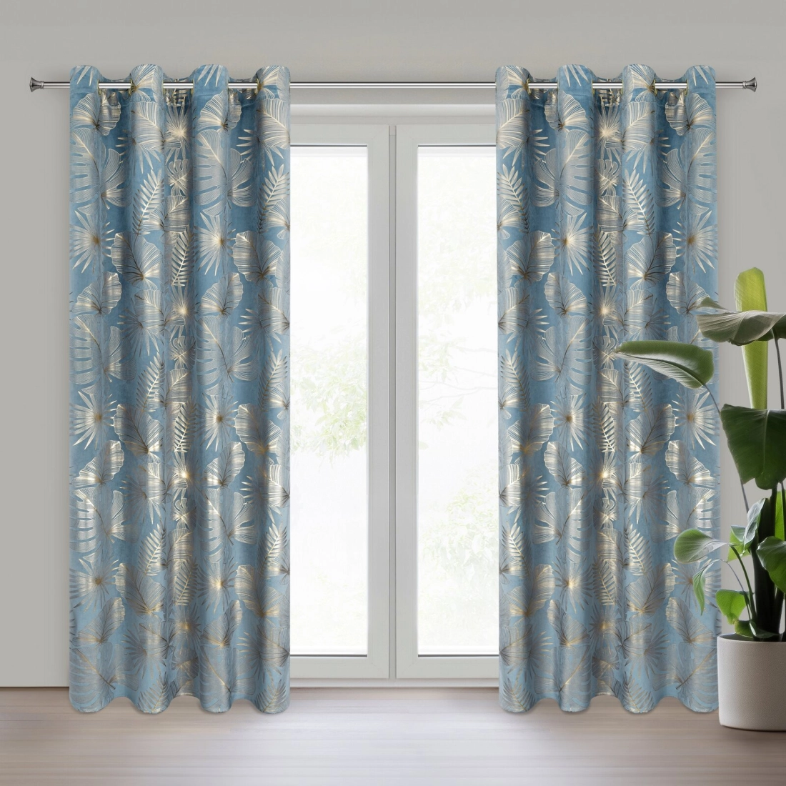 Záves 135x250 cm zamatový modrý a šampanský na kovové krúžky ARIA