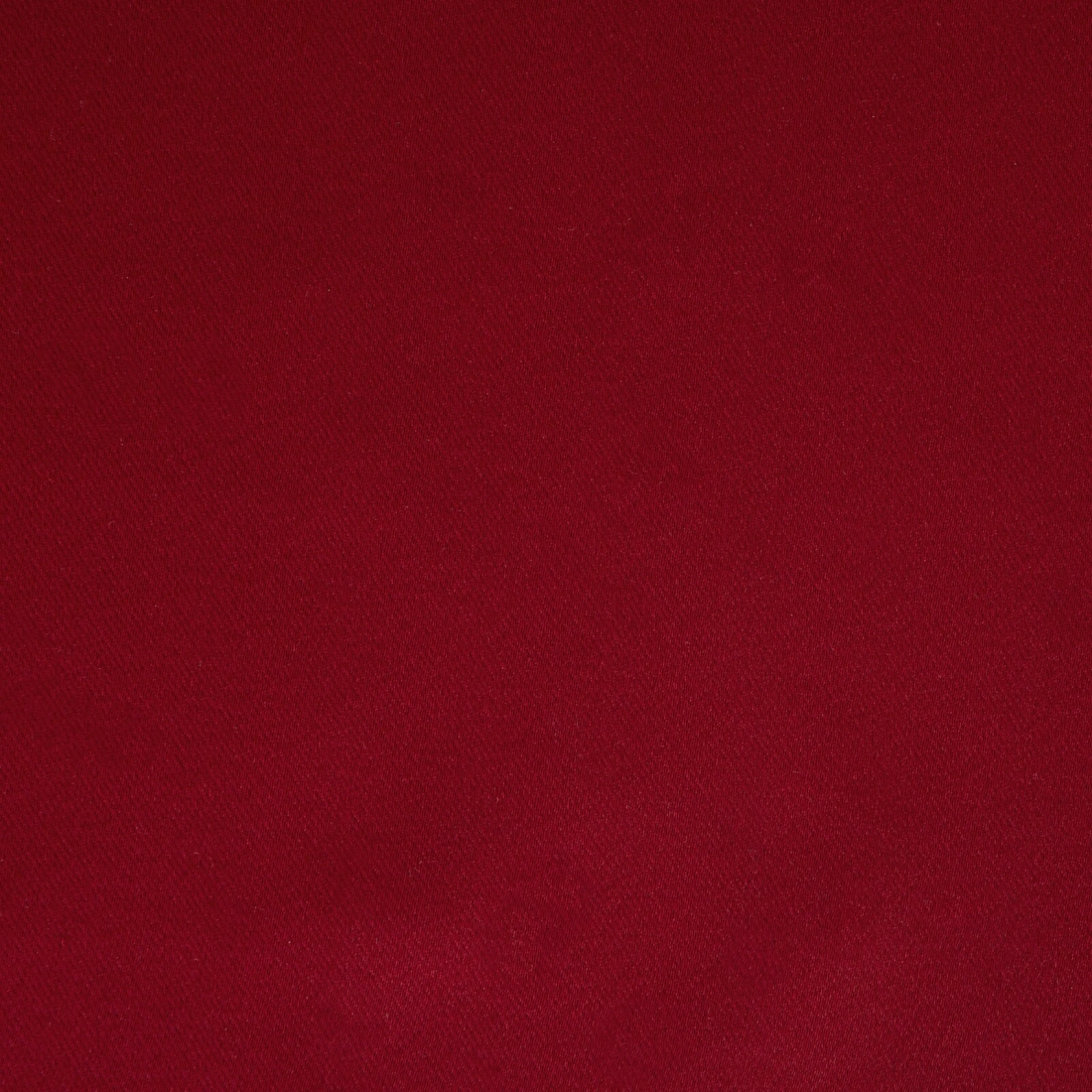 Zatemňovací závěs 135 x 250 cm červený na kovové kroužky BLACKOUT