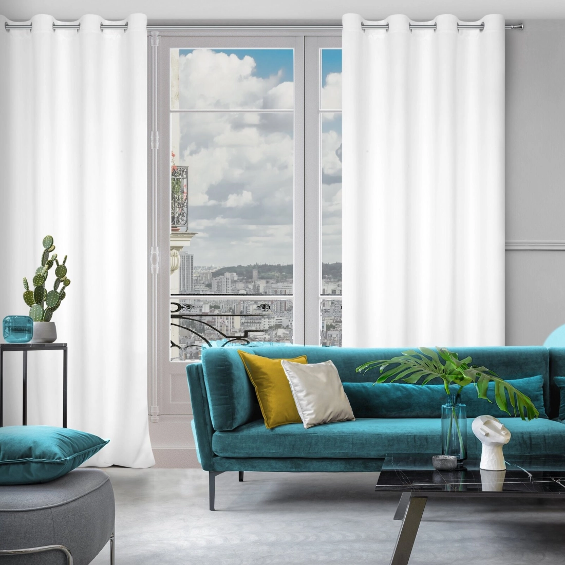 Záves 135x250 cm zatemňujúci biely na kovové krúžky LOGAN