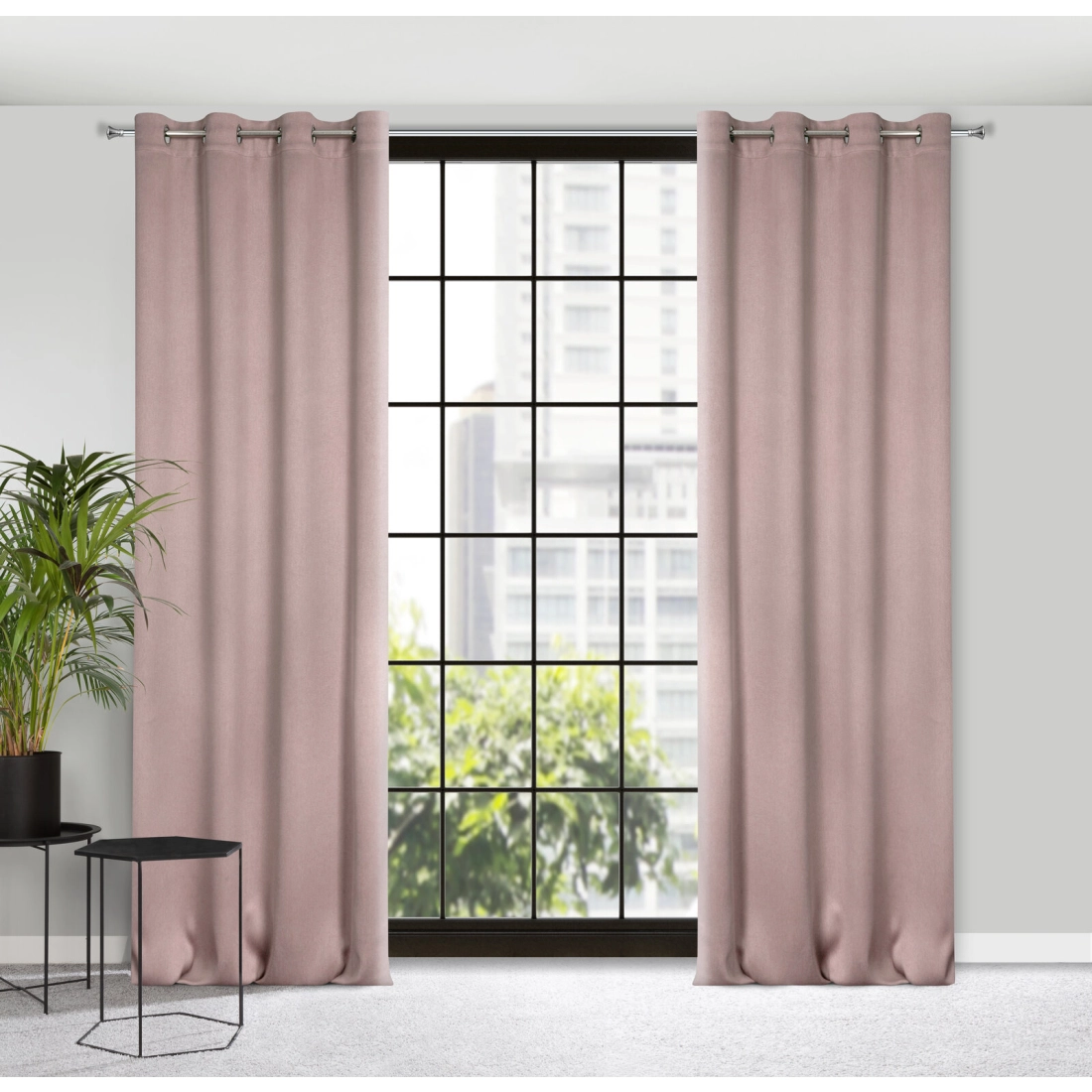 Závěs 135 x 250 cm zatemňovací polyester pudrově růžový na kovových kroužcích CARLO