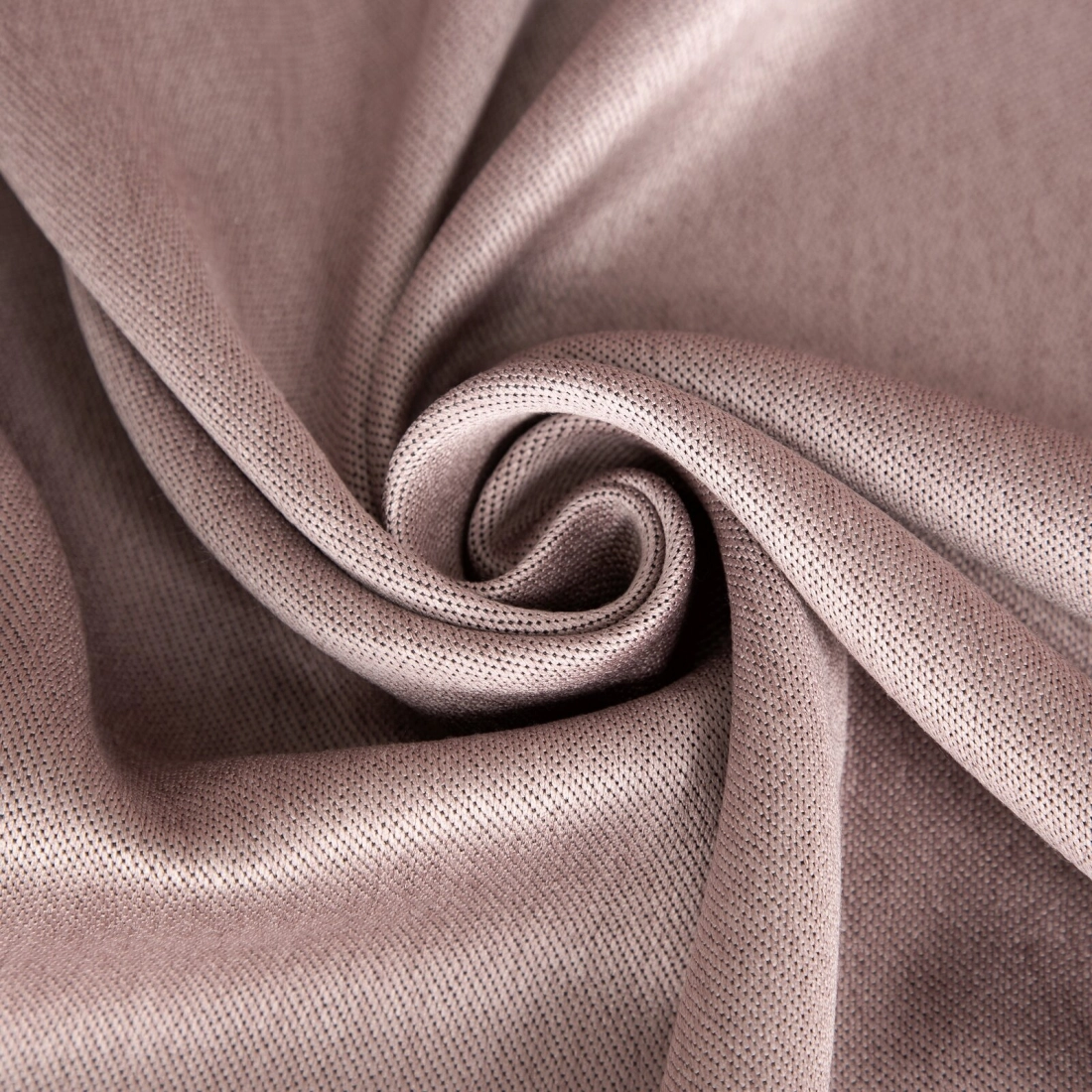 Závěs 135 x 250 cm zatemňovací polyester pudrově růžový na kovových kroužcích CARLO