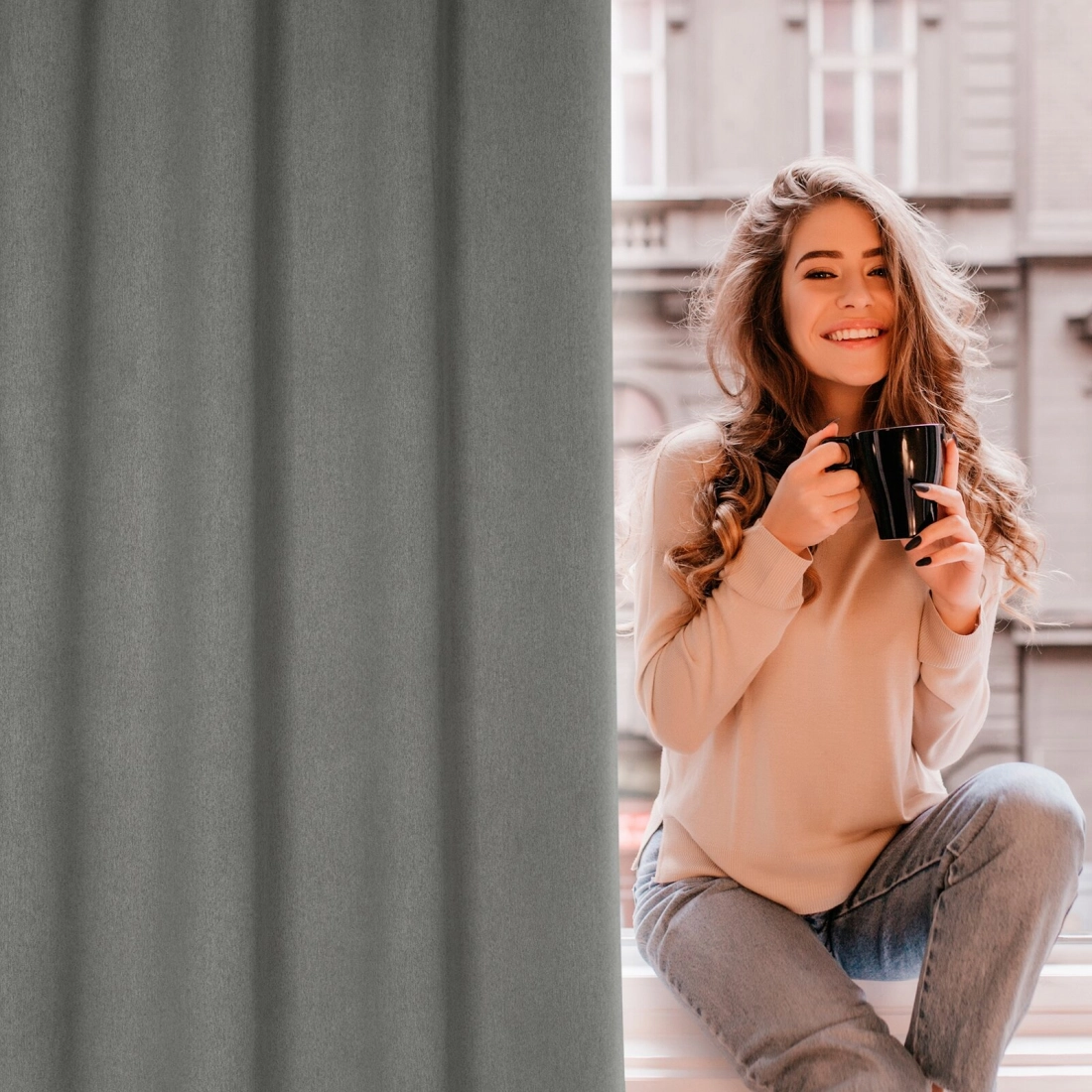 Záves 135x250 cm zatemňujúci sivý na kovové krúžky CARLO