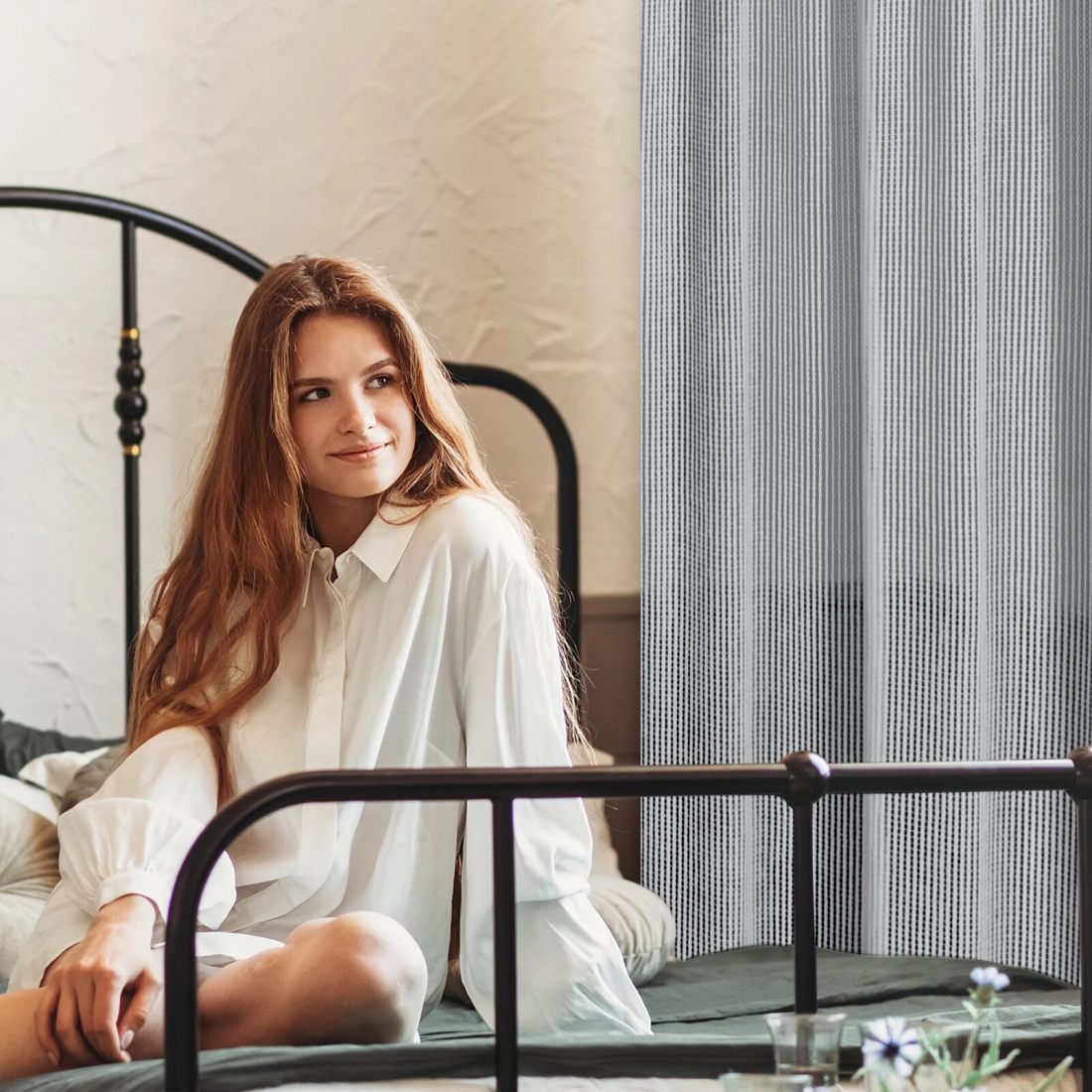 Záves 135x270 cm strieborný na riasiacu pásku REGINA