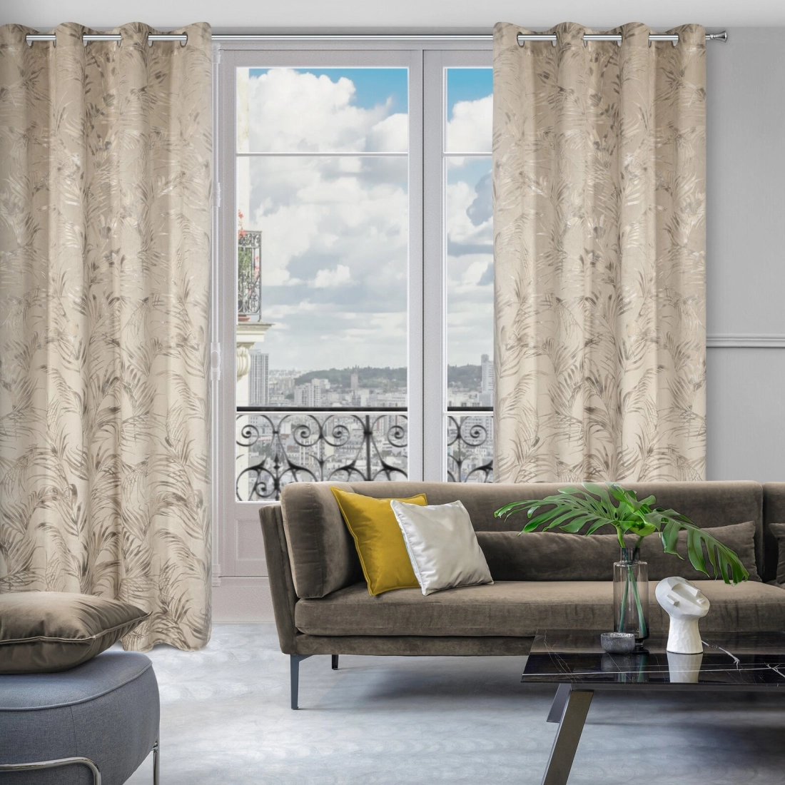 Záves 135x270 cm zamatový béžový šampanský na kovové krúžky DEBRA