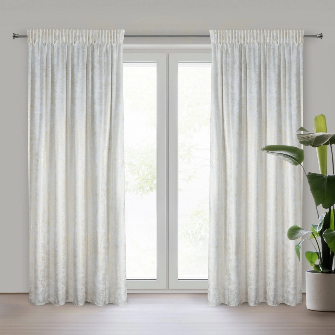 Záves 135x270 cm zamatový bielo šampanský na riasiacu pásku AVENA