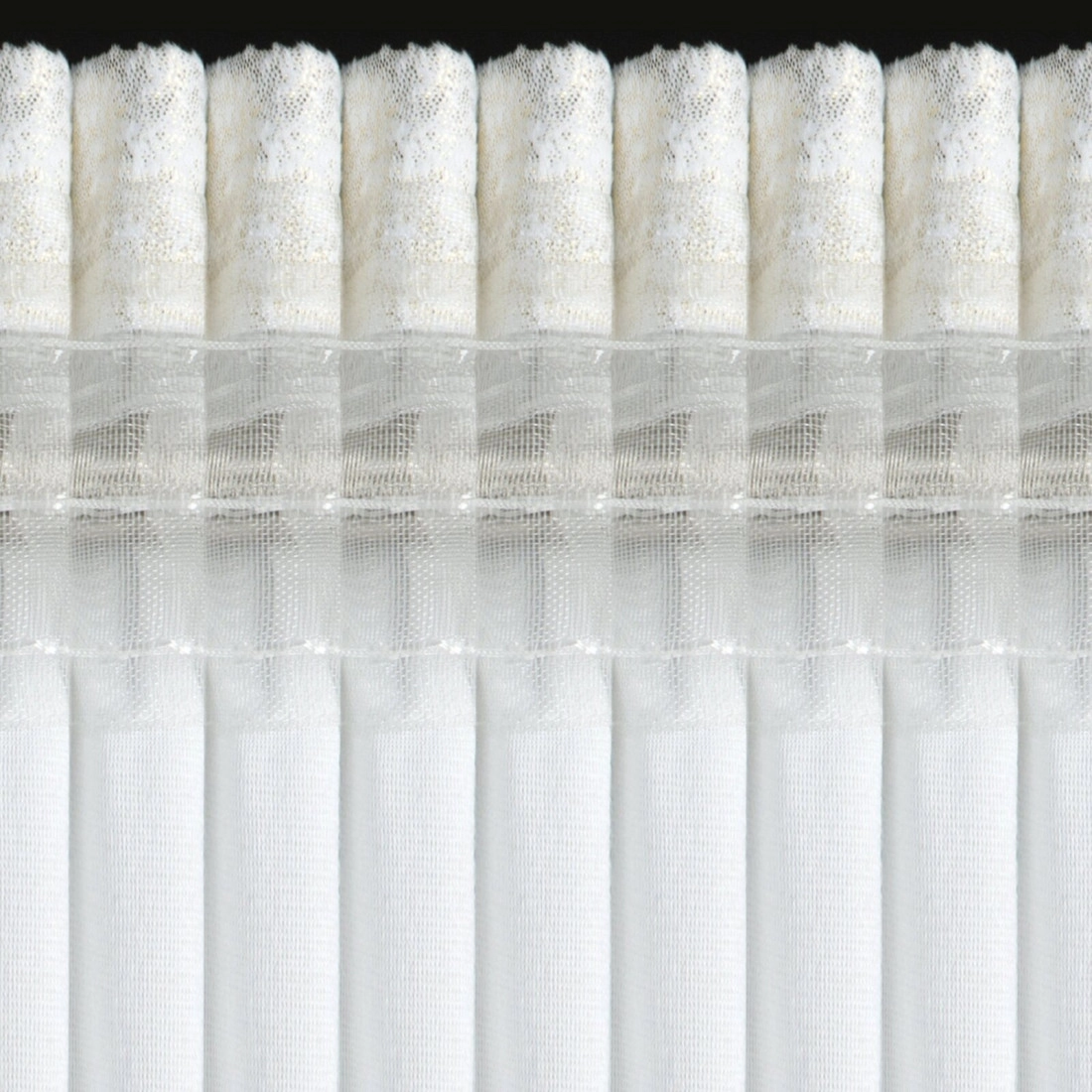 Záves 135x270 cm zamatový bielo šampanský na riasiacu pásku AVENA