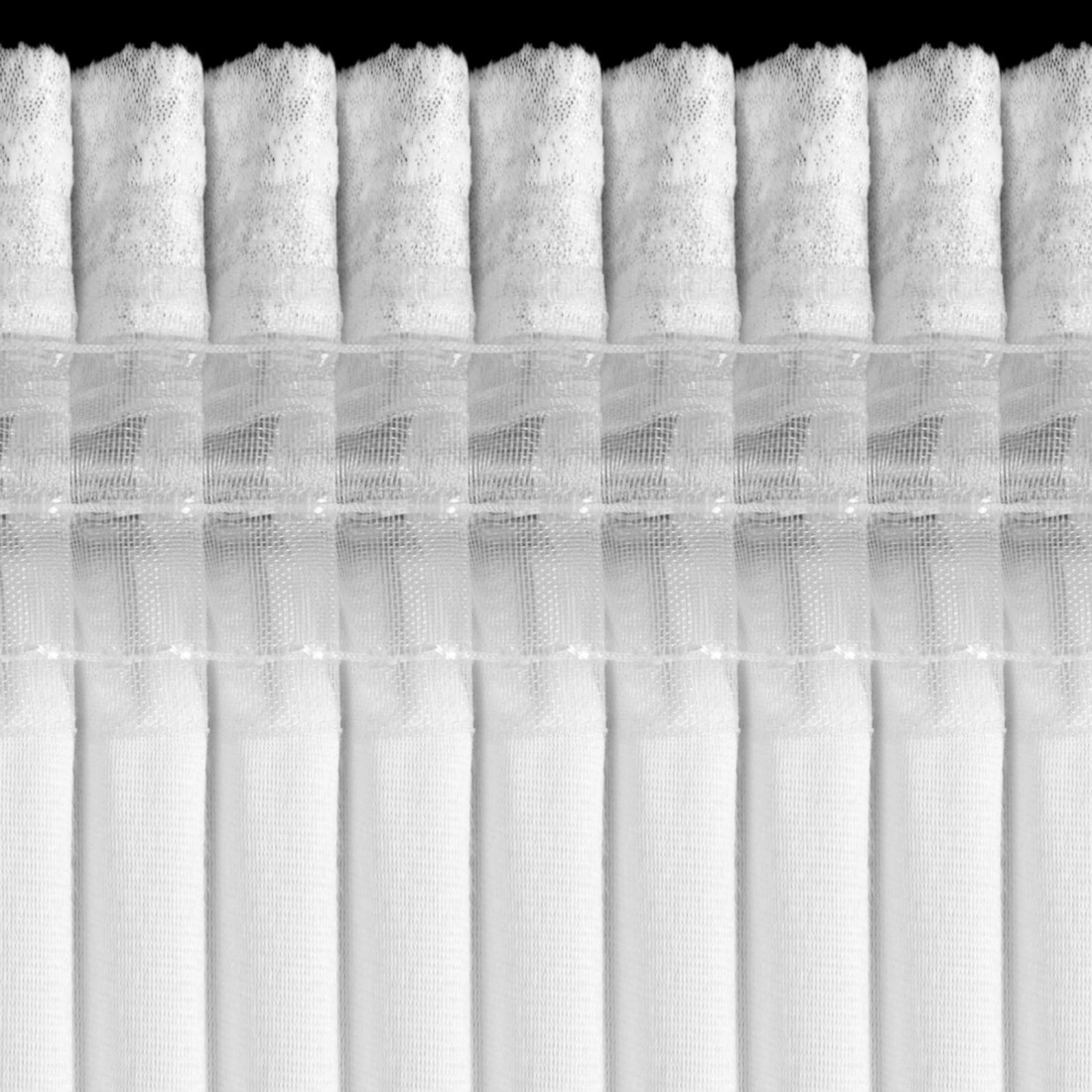 Záves 135x270 cm zamatový bielo strieborný na riasiacu pásku AVENA