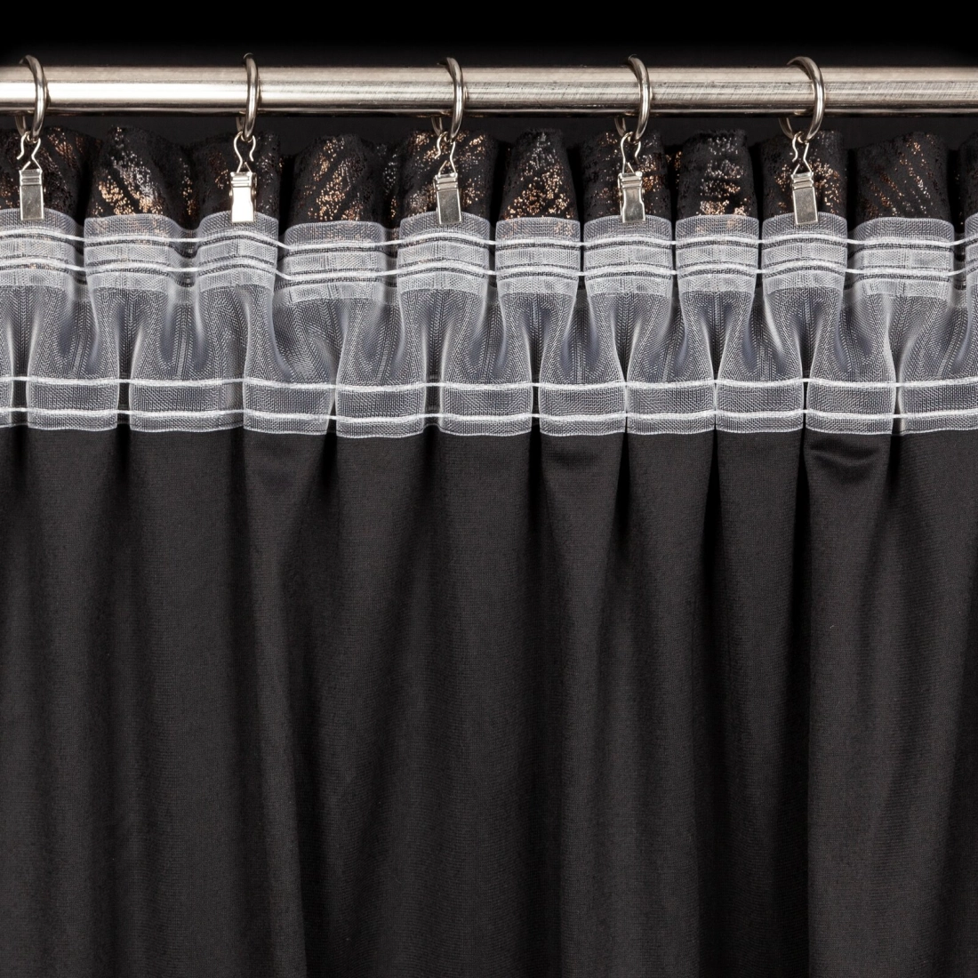 Záves 135x270 cm zamatový čierno šampanský na riasiacu pásku TULIA