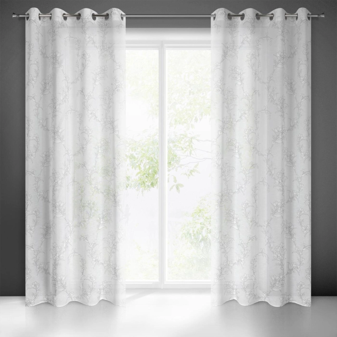 Závěs 140 × 250 cm bílo-šedý, etaminový, s květinovým vzorem, na kovových kroužcích FIORE