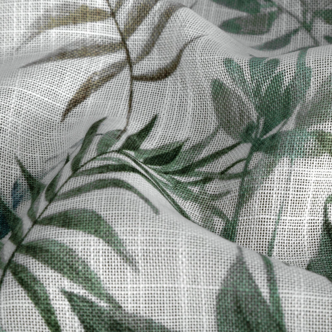 Záves 140x250 cm bielo-zelený s motívom listov na kovové krúžky AMANDA