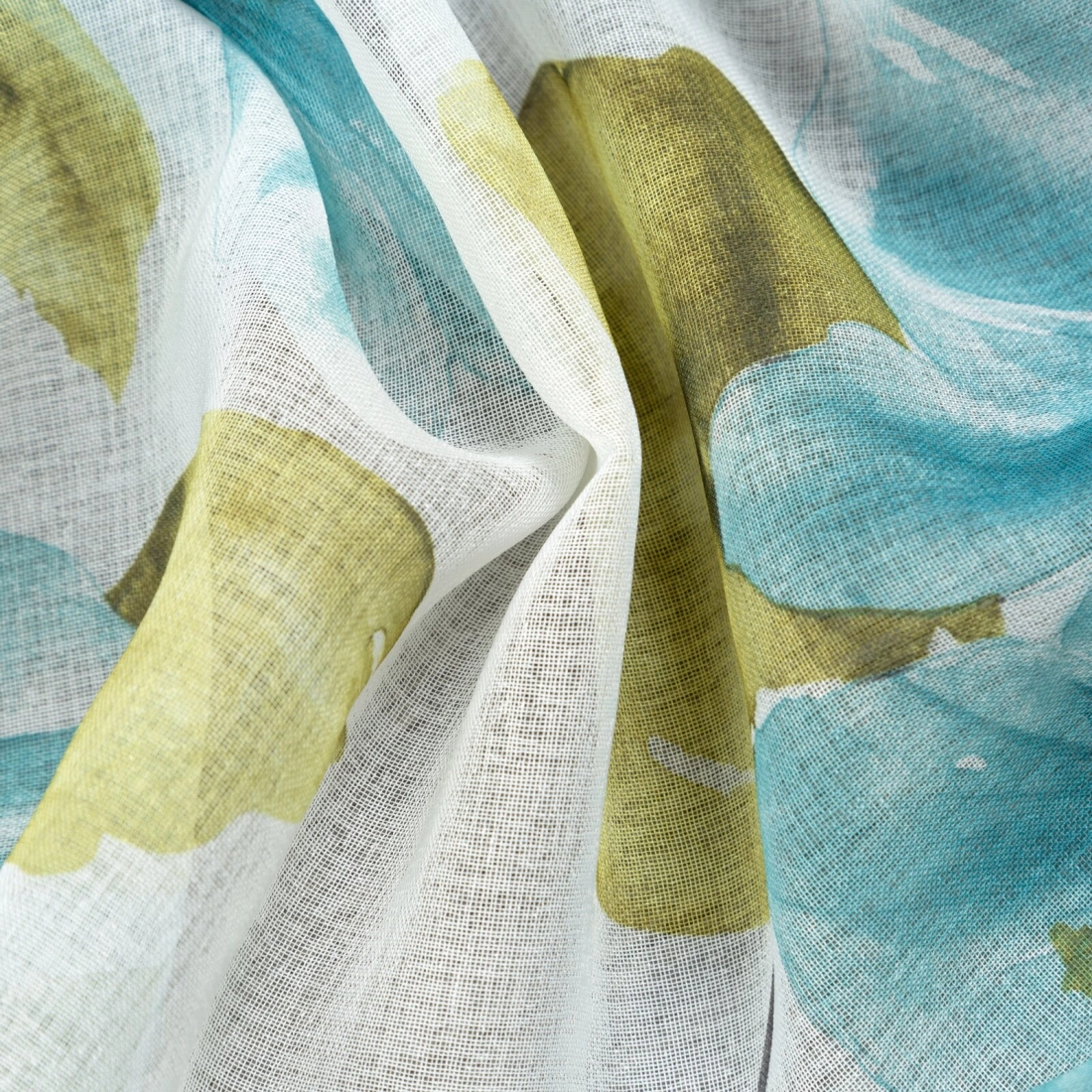 Závěs 140 × 250 cm etaminový bílo-modrý na kovových kroužcích SOFIA