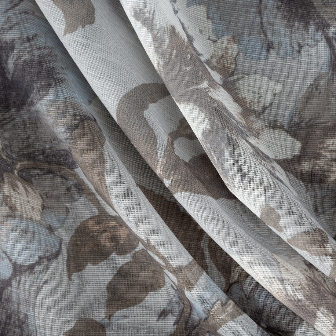 Závěs 140 x 250 cm etaminový popelavě šedý, bílý na kovových kroužcích SANDRA