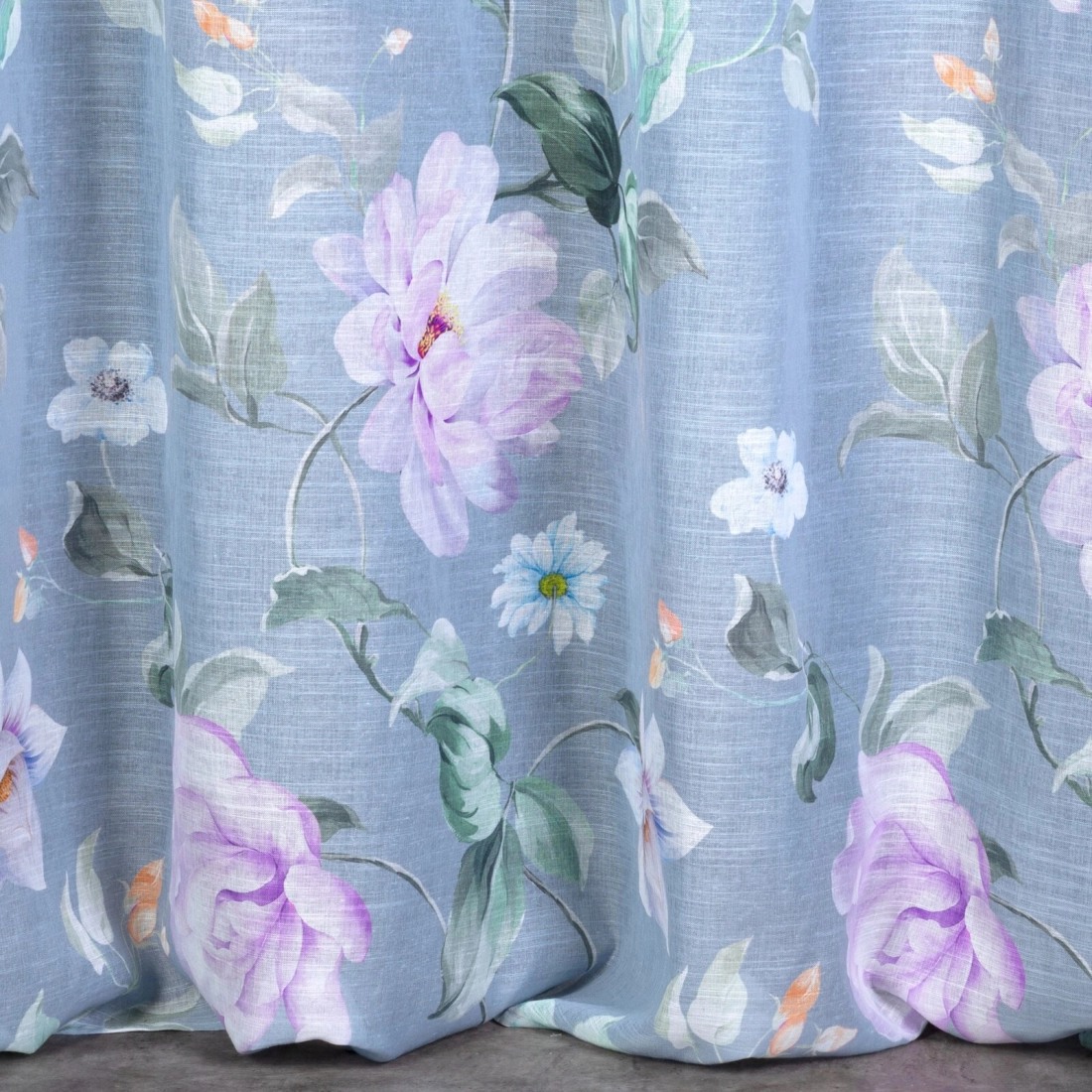 Záves 140x250 cm etamínový sivý fialový na kovové krúžky FLORA