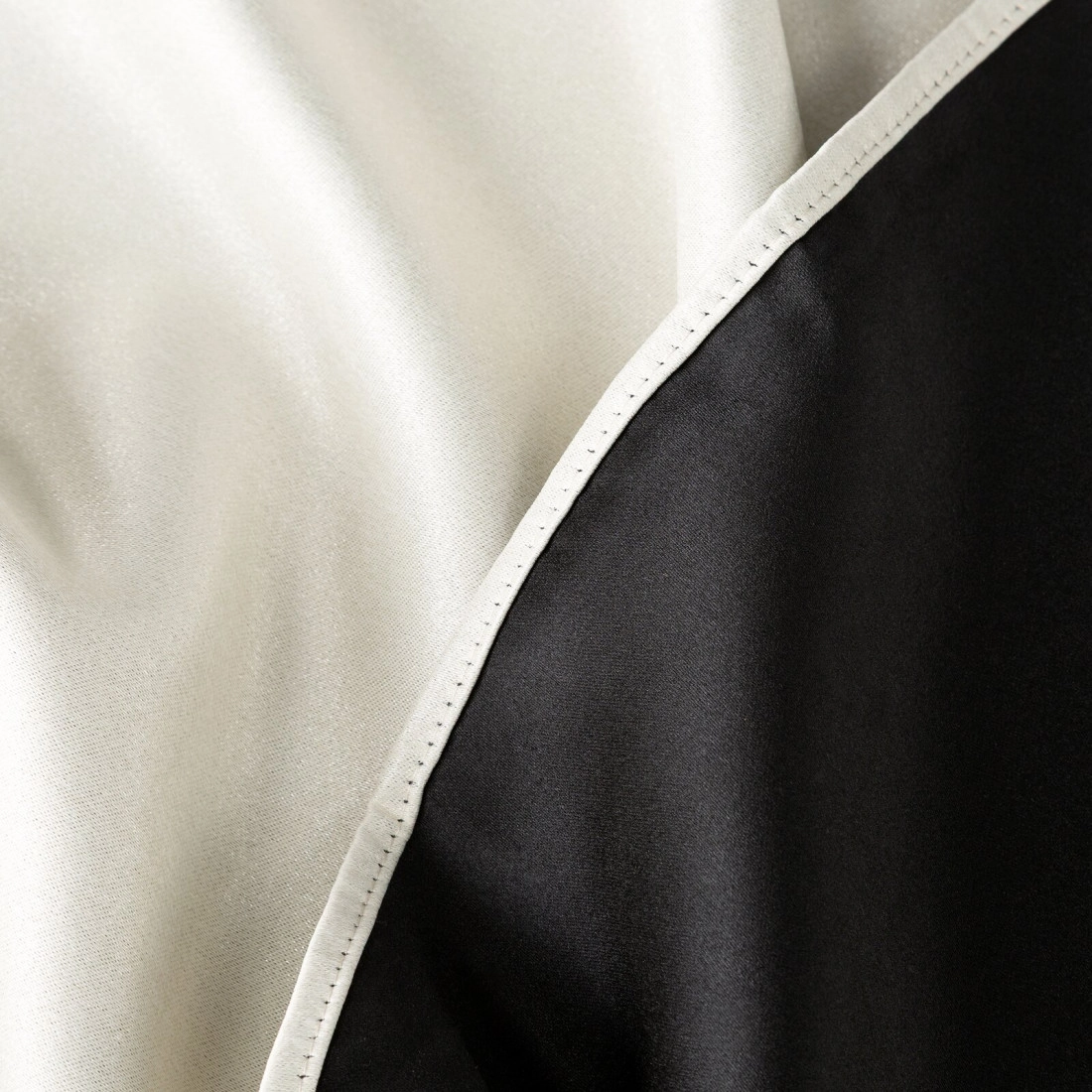 Záves 140x250 cm krémový na kovové krúžky SELINA