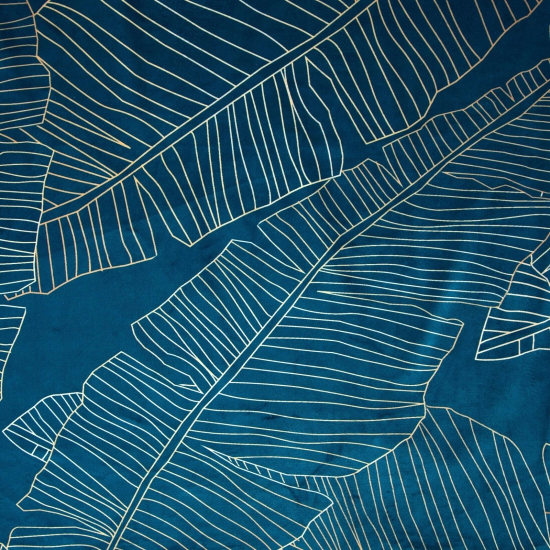 Závěs 140 x 250 cm matný sametový granátový, béžový na kovových kroužcích MUSA 2 - Limited Collection