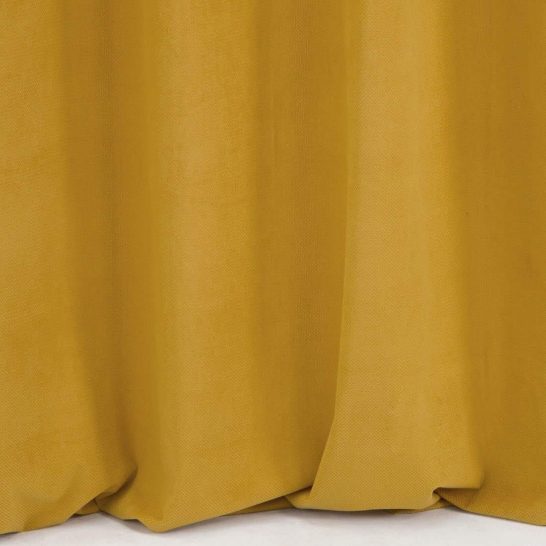 Záves 140x250 cm matný zamatový horčicový na kovové krúžky MILO