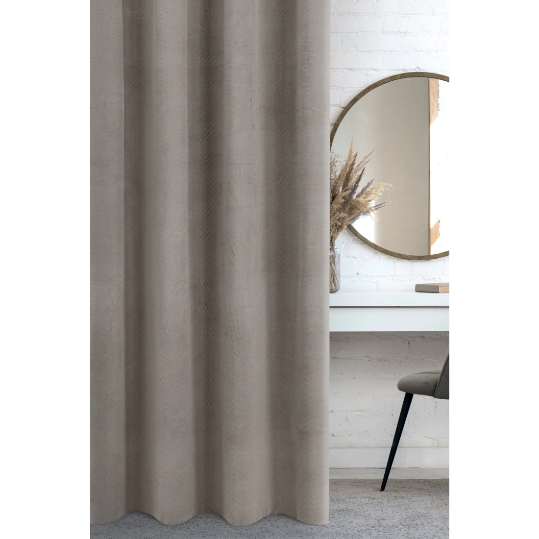 Záves 140x250 cm matný zamatový sivý na kovové krúžky MILO
