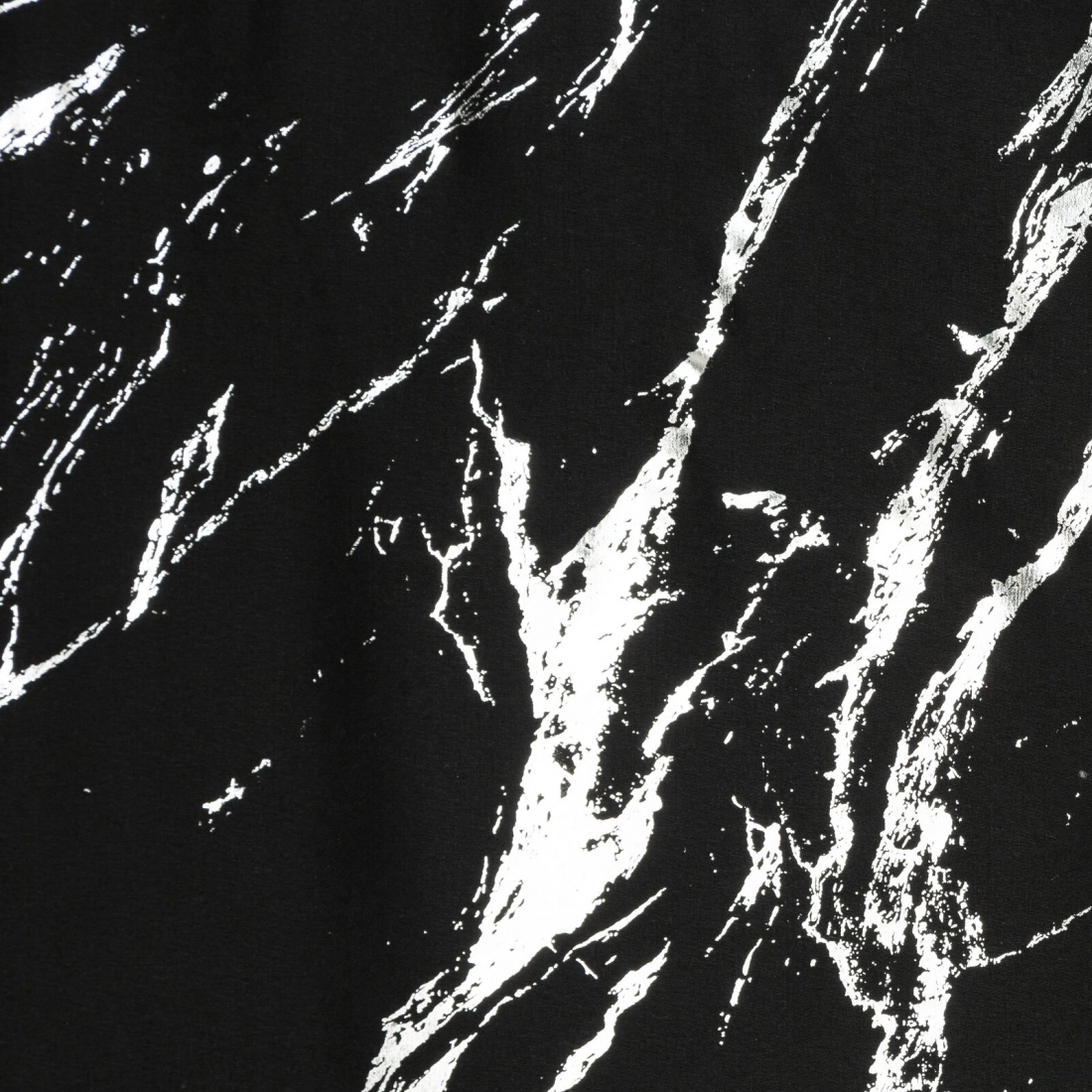 Závěs 140 x 250 cm z mikrovlákna černo-stříbrný na kovových kroužcích LANI