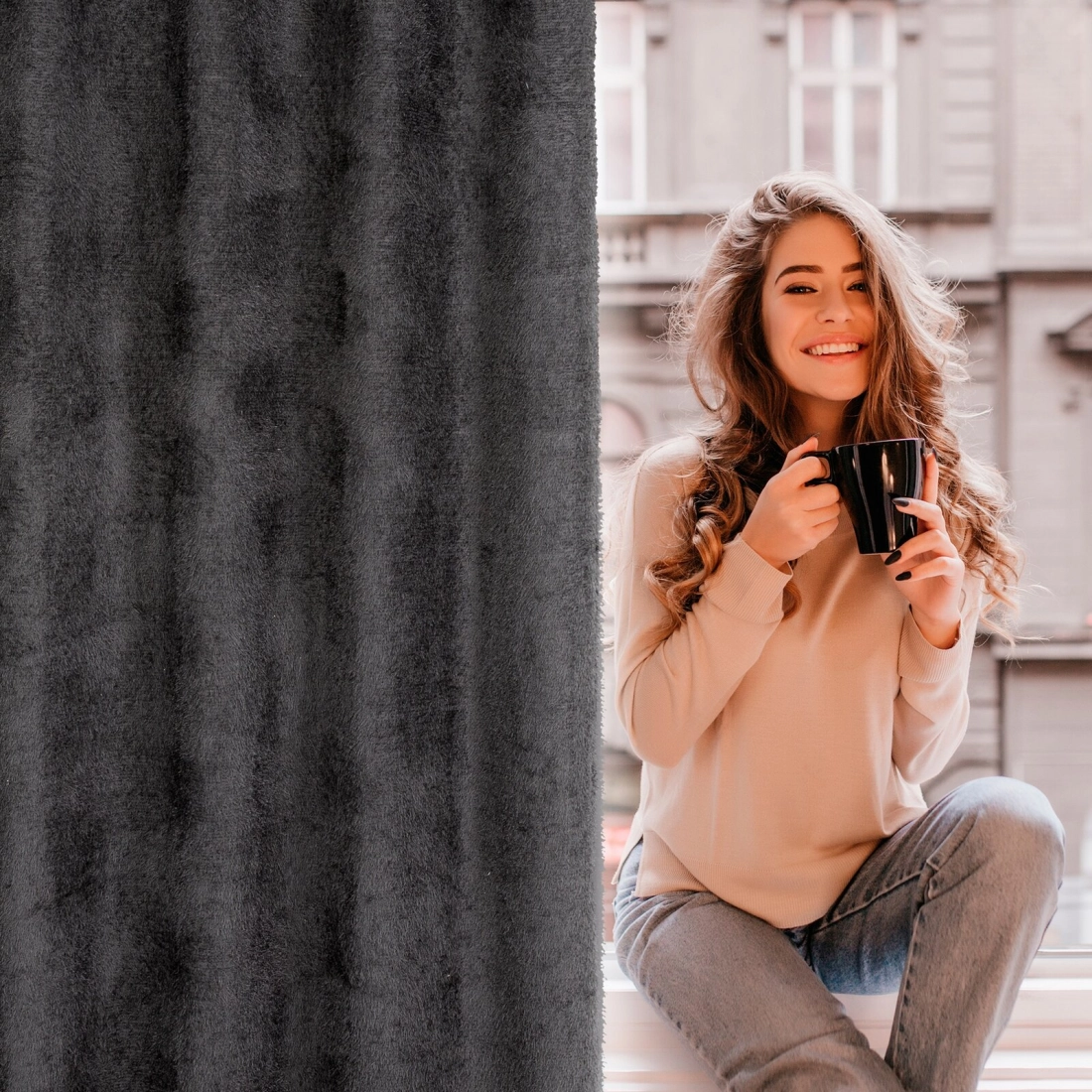 Záves 140x250 cm moherový čierny na kovové krúžky AGIS