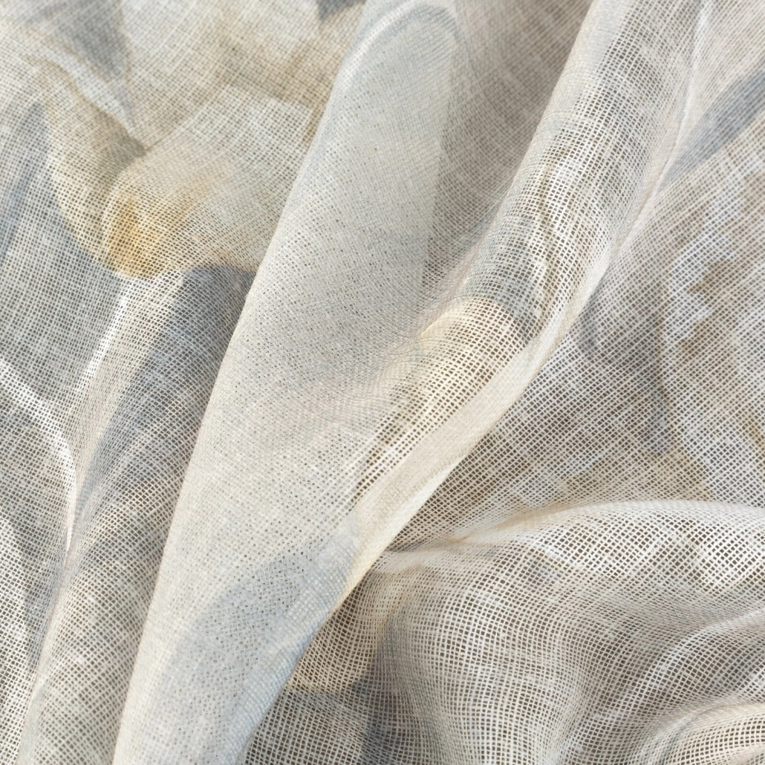 Závěs 140 x 250 cm poloprůhledný s květinovým potiskem šedo-béžový na kovových kroužcích OLA