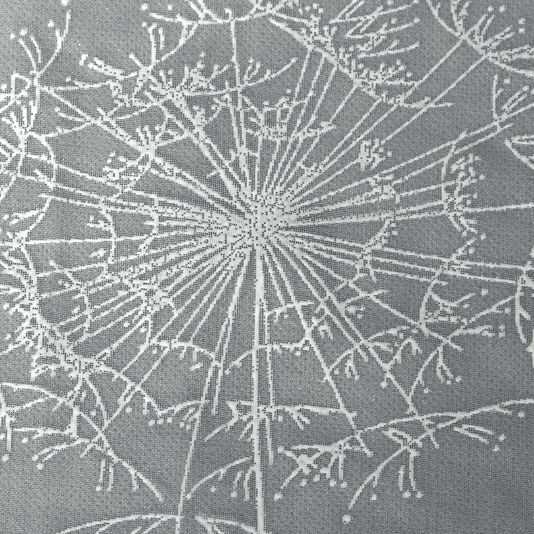 Záves 140x250 cm polyester sivobiely s motívom púpav na kovové krúžky SABINE