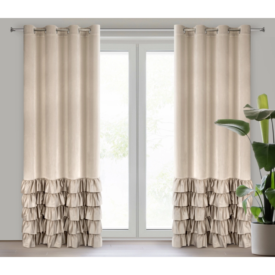 Sametový béžový závěs 140x250 cm s volánky na kovových kroužcích DANI