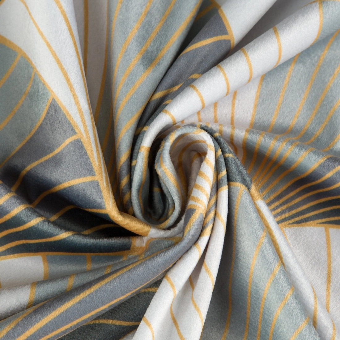 Záves 140x250 cm zamatový bielo-sivý na kovové krúžky GINA - Design 91